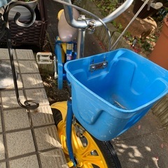 幼児自転車　補助輪つき　16インチ　(修理必要)の画像