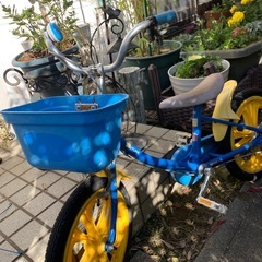 幼児自転車　補助輪つき　16インチ　(修理必要)の画像