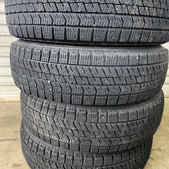 155/65R14ブリヂストンVRX2スタッドレスタイヤ
の画像