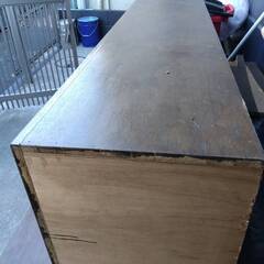 飲食店で使用　ベンチ椅子の画像