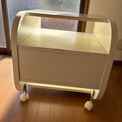 IKEA  テレビ台の画像