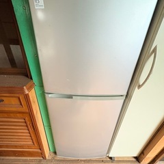 冷蔵庫、電子レンジ、オーブントースターの画像