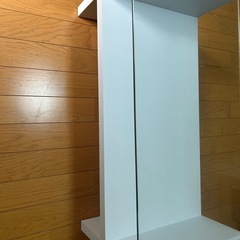 ゴルフクラブ、テーブル、ゴミ箱、お菓子(全部引き取る限定)の画像