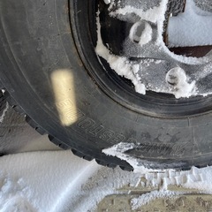 トラックスタッドレスタイヤ　BSホイール付きの画像