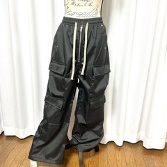 メンズ　カーゴパンツ　ワイド　ナイロン　Lの画像
