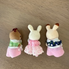 シルバニアファミリー 人形本体 3体セットの画像
