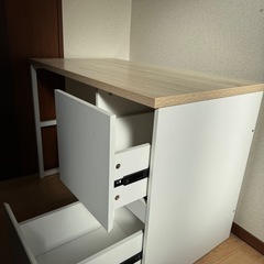 【取引中】PCデスクの画像