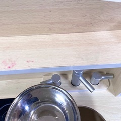 おままごとキッチン　取っ手が片方取れてます。の画像