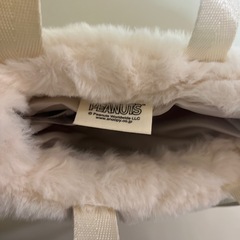 【新品未使用】SNOOPYフワフワバッグの画像