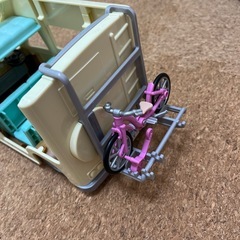 シルバニア　キャンピングカーの画像