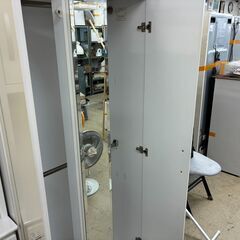 【リサイクルショップどりーむ荒田店】No.5015 クローゼット 白 鏡付きの画像
