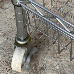 スチールワゴンの画像