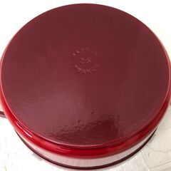 Staub ストウブ シャロー ココット 26cm チェリーの画像