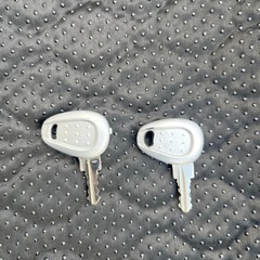 GIVIスモークレンズ(ブラック未塗装) の画像