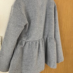グレーコートの画像