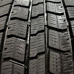 GOODYEAR ICENAVI7 195/65R16 16インチ スタッドレス 4本 21年製 ライズ ロッキー アテンザスポーツワゴン レックス等　(MTI987)クレジットカード QRコード決済可能の画像