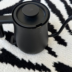 バルミューダ　ケトルの画像