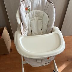 コンビ　Combi　ハイローチェア、ベビーラックの画像