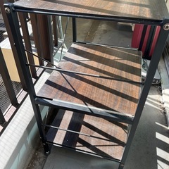 収納棚、キッチンラックの画像