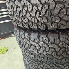 BFグッドリッチリッチ　4本　
オールテレーン245/75r17 の画像