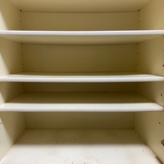 食器棚の画像
