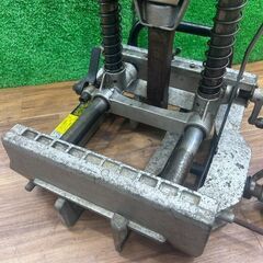 マキタ 7304 手動カクノミ【船橋馬込店】【店頭取引限定】【中古】管理番号：IT7EWYFVMIVKの画像