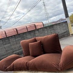 2人掛けチップカウチソファの画像