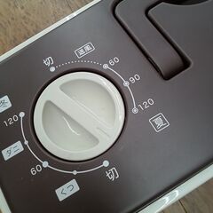 ★リユースのサカイ水戸店★ ツインバード ふとん乾燥機  16年製 動作確認／クリーニング済み MT6680の画像