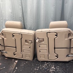 ランクル100系　サードシート　本革の画像