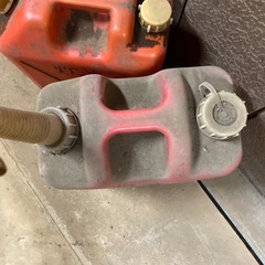 中古ポリタンク18リットル　3個
セットの画像