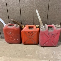中古ポリタンク18リットル　3個
セットの画像