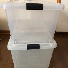 クリア衣装ケース　2個の画像