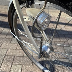 【整備自転車】LEDライト  自転車   ホワイト ￥7000の画像