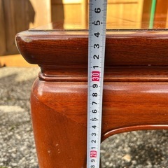 木テーブルの画像