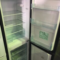 ジャングル×2和泉大型良品館 冷蔵庫 アイリスオーヤマ IRSE-16A-HA 2023【R445】の画像