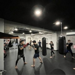 初心者向けキックボクシングレッスンの画像