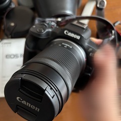 Canon ミラーレス一眼カメラ EOS R50
の画像