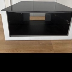テレビ台の画像