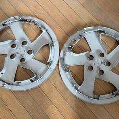 トヨタ 30系 プリウス純正 ホイールキャップ ZVW30 15インチ  2枚の画像