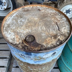 中古ドラム缶の画像