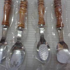 ☆▲食器　 カトラリーセット　スプーン　木製　4種類　16個セット　hの画像