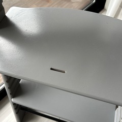 ストッケ　トリップトラップ　グレーの画像