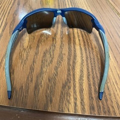 オークリースポーツサングラス！の画像