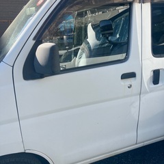 引き取り限定！ハイゼットカーゴ　S320V　右スライドドア　左右フロントドア　ボンネット　白　条件あり！の画像