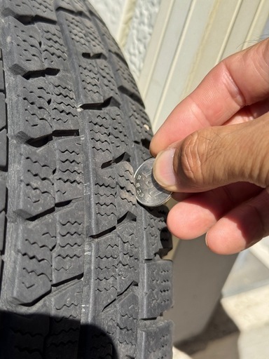 【予定者あり】スタッドレスタイヤ 175/65R15
