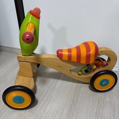 木製　室内用四輪車の画像