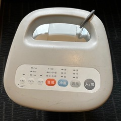温冷風機（加湿付き）の画像
