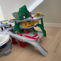 組立トミカ3セットの画像