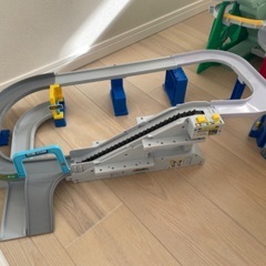 組立トミカ3セットの画像