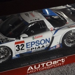 １／１８　
ホンダ　ＮＳＸ　０４　ＪＧＴＣ#３２の画像